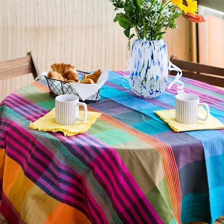 Le Maeva سا لُرون دو فار