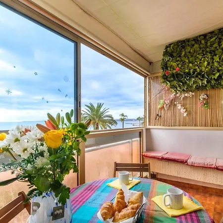 Le Maeva * سا لُرون دو فار